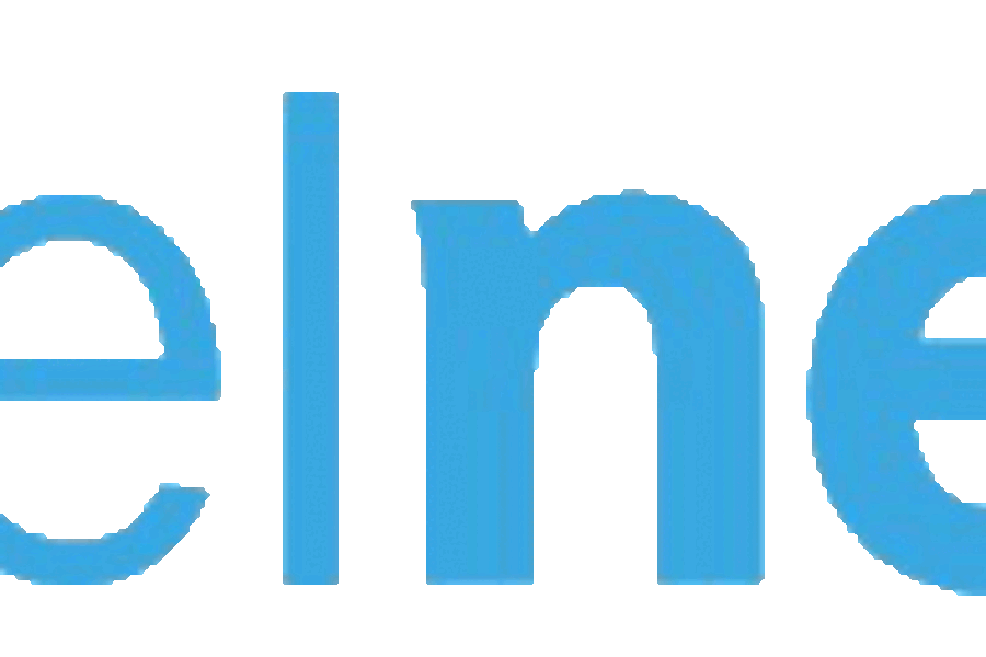 Merle Hofer berichtet über die Übergabe der Friedensglocke